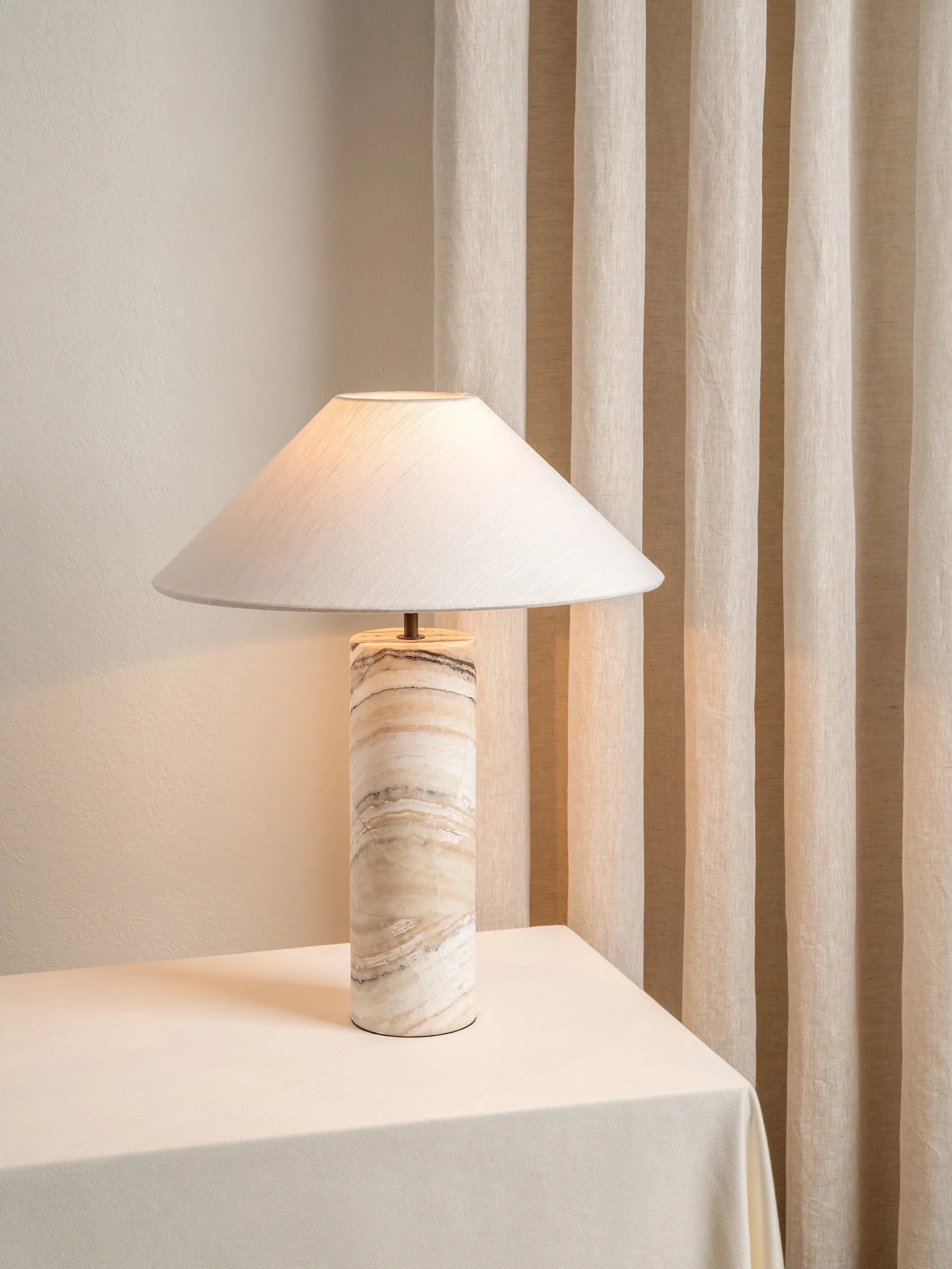 Killian Lampe de Table Moderne en Pierre