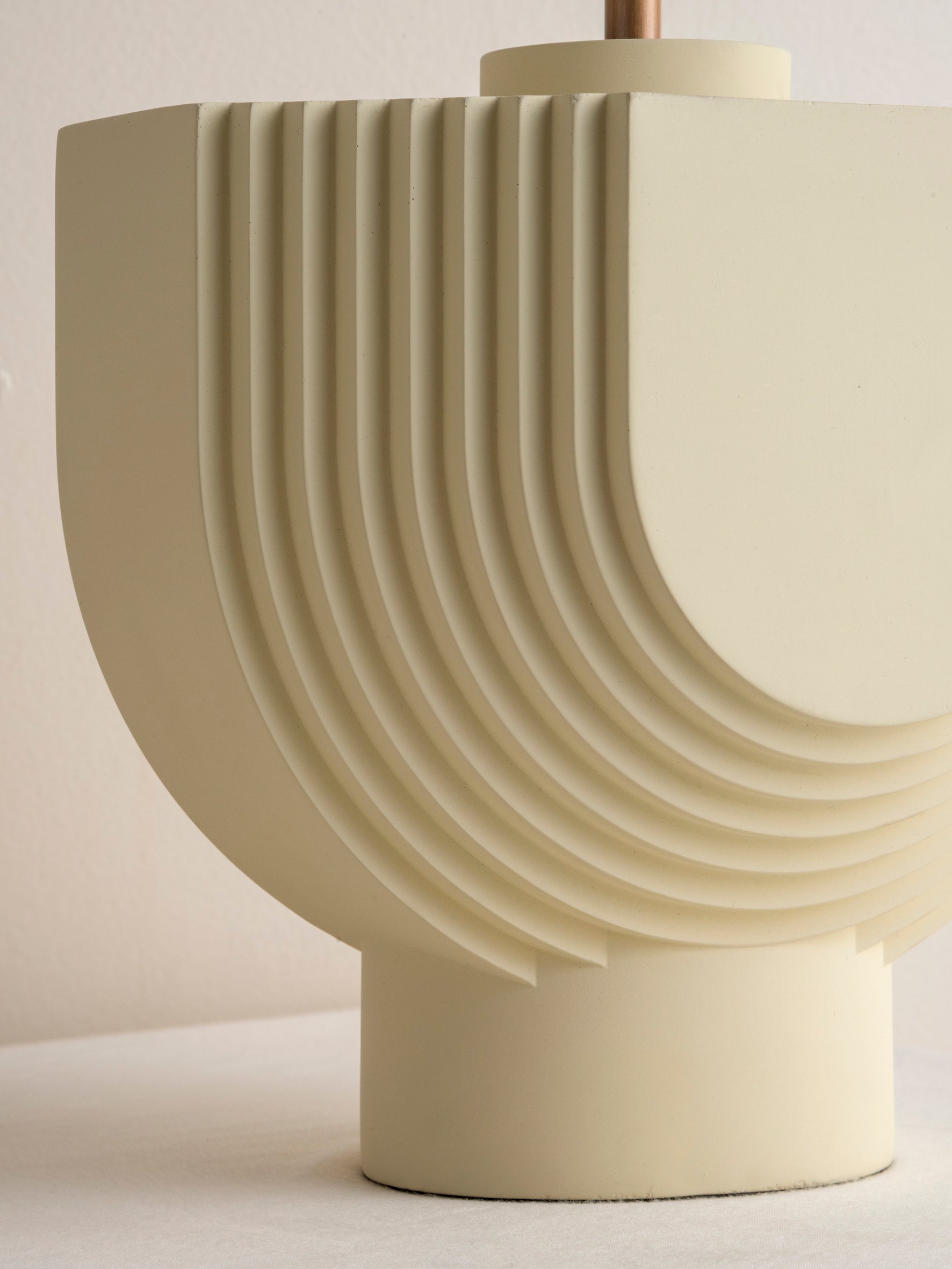 Velare Édition 1.3 - lampe de table en béton - base uniquement Lampe de table