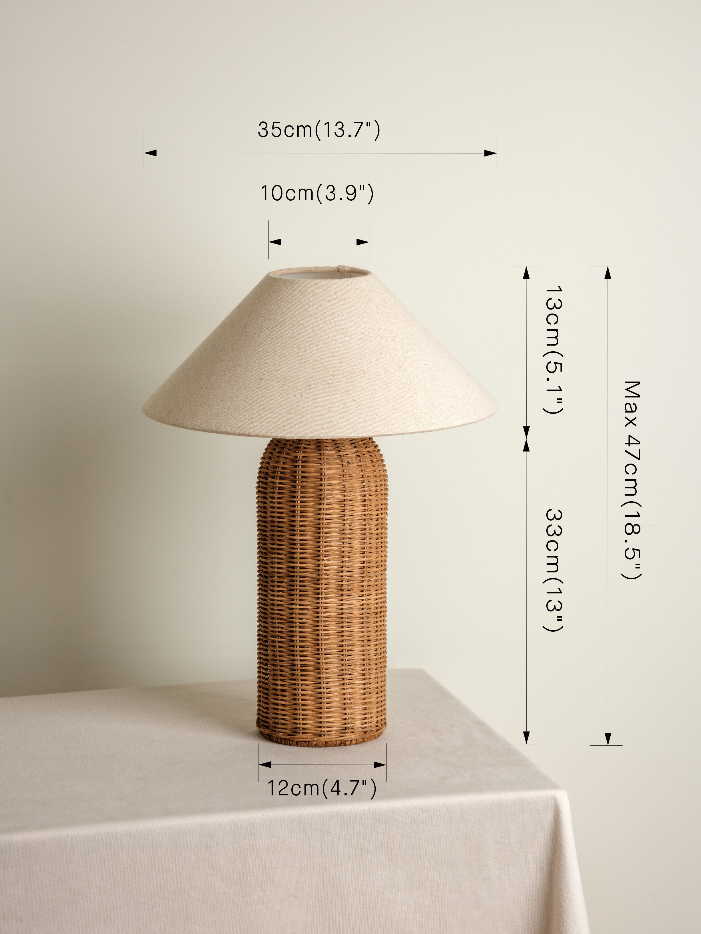 Ensia grande lampe de table en rotin
